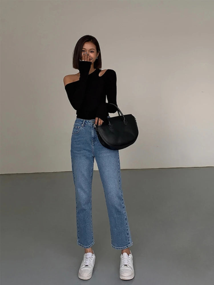 Sexy Black Tshirt Slim Clothing Plain Woman T-shirt Off Shoulder 2025 Top for Women Luxury High Quality Trend Emo Polyester Tee